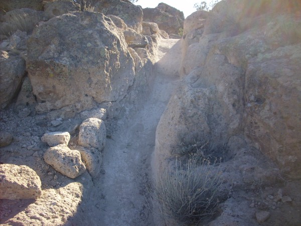 Kiatsukwa
          exposures of El Cajete Pumice